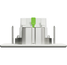 Upevňovací prvok so skrutkami