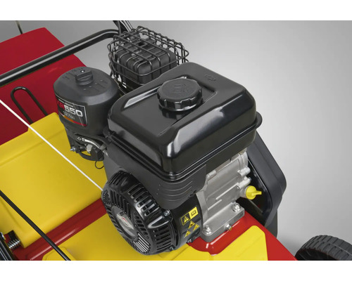 Motor prevzdušňovača trávnika