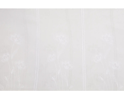 Záclona s kvetinovým vzorom