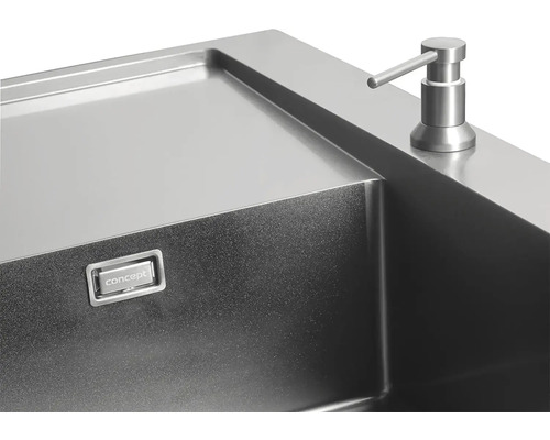 Nerezový drez s dávkovačom saponátu