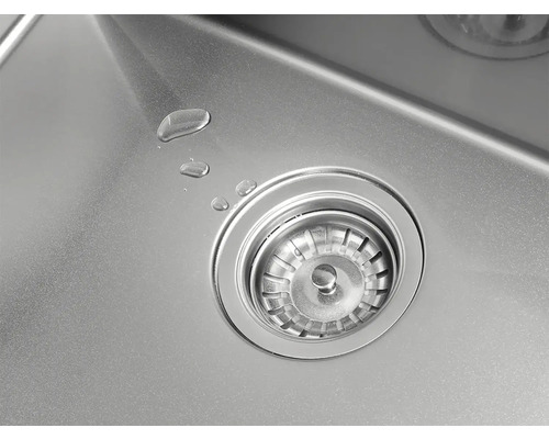 Nerezový drez s odtokom vody