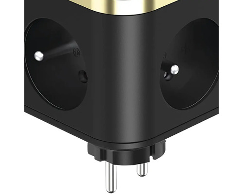 Čierna trojitá zásuvka pre vnútorné použitie