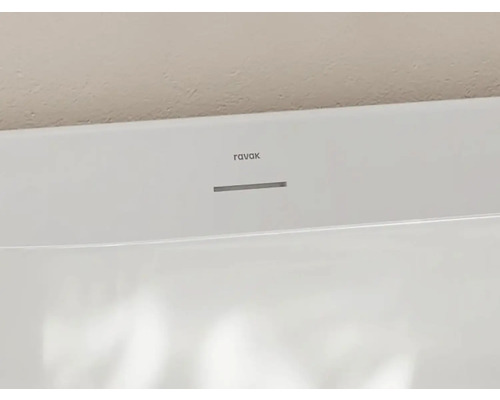 Detail vane s logom Ravak