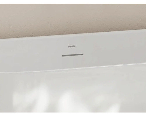 Detail vane s logom Ravak