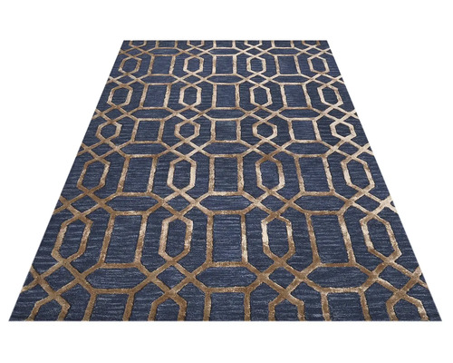 Koberec s geometrickým vzorom