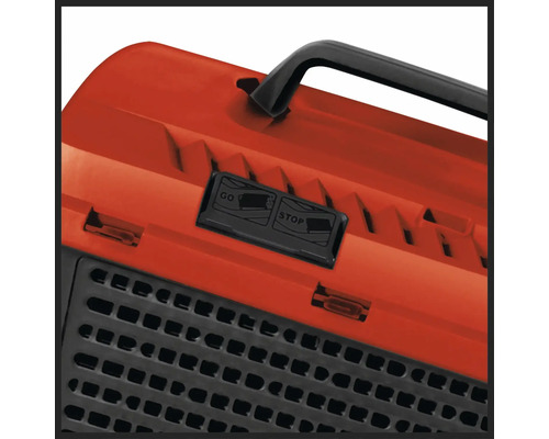 Detailný pohľad na vykurovacie zariadenie s ovládacími prvkami a rukoväťou