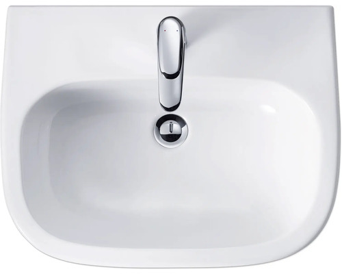 Pohľad zhora keramické umývadlo s vodovodnou batériou