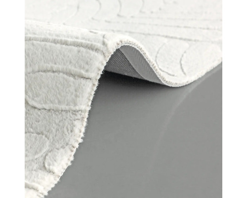 Detailný pohľad na koberec so vzorom