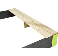 Drevená lavička do záhrady