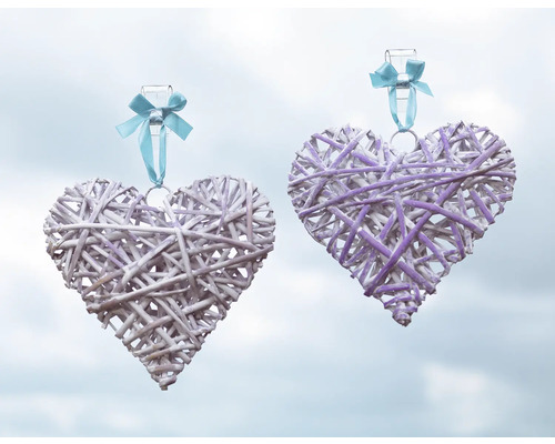 Dve pletené dekoratívne srdcia so stuhou na zavesenie