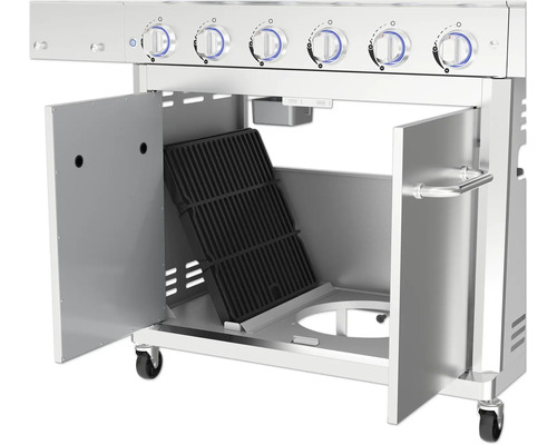 Plynový gril s otvorenými dvierkami a grilovacou mriežkou