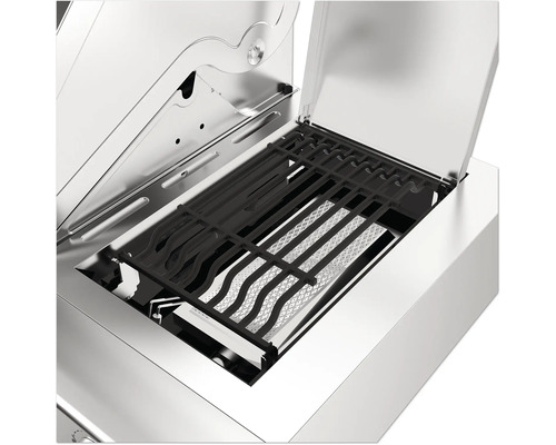 Vnútorný pohľad na plynový gril s grilovacím roštom