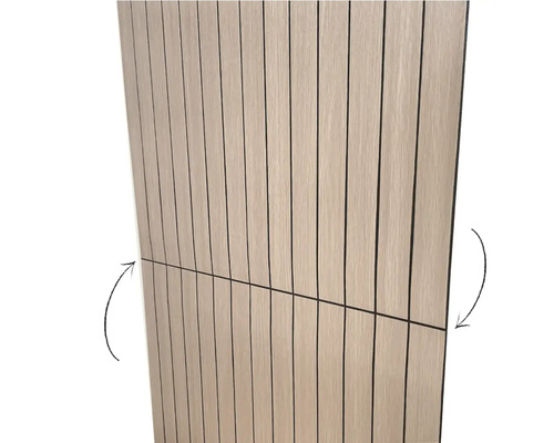 Panelová stena s drevenou štruktúrou