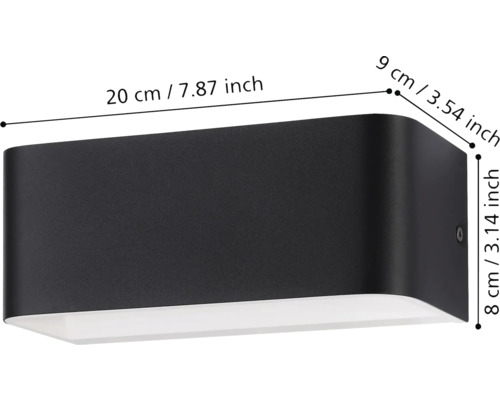 Obrázok čierneho nástenného svietidla s rozmermi 20 x 9 x 8 centimetrov.