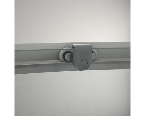 Kovanie posuvných dverí s valčekovým vedením v koľajnici