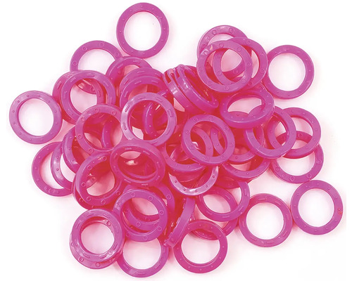 Niekoľko plastových tesniacich krúžkov