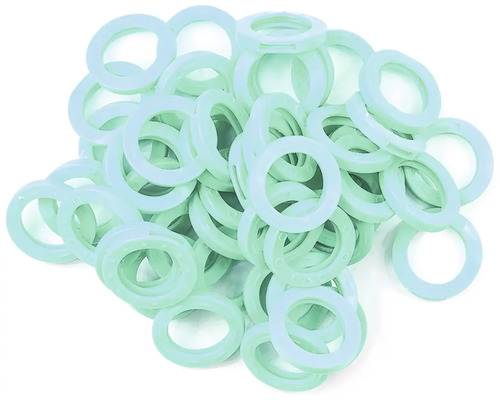 Hromada plastových tesniacich krúžkov