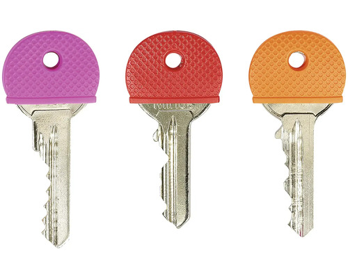 Tri kľúče s farebnými rukoväťami