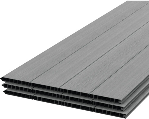 Sivé plastové panely s drevenou štruktúrou