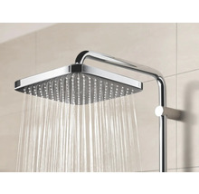 Štvorcová hlavová sprcha s prúdom vody