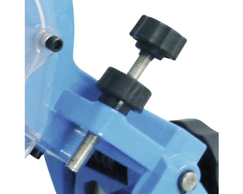 Detailný pohľad na brúsku reťazí so skrutkovou svorkou