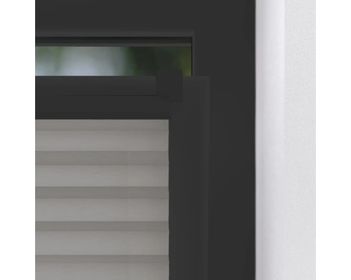 Detail žalúzie na okne