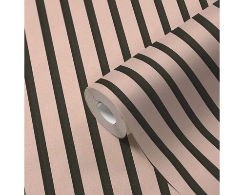 Rola tapety s pruhovaným vzorom