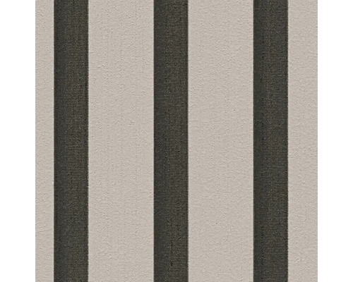 Tapeta s pruhovaným vzorom