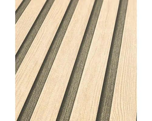 Detail dreveného obloženia stien s rebrovaným dizajnom