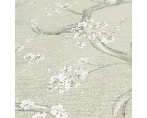 Detail tapety s kvetinovým vzorom na dekoráciu stien