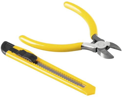 Bočné štiepacie kliešte a rezač na koberce