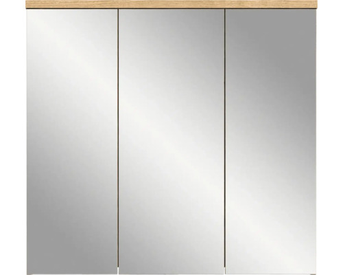 Zrkadlová skrinka s tromi dvierkami do kúpeľne