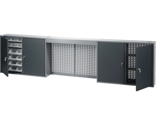 Dielenská skriňa s posuvnými dverami a dierovanou stenou