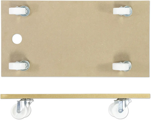 Drevená doska so štyrmi kolieskami