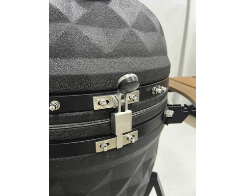 Detail keramického grilu s uzatváracím mechanizmom