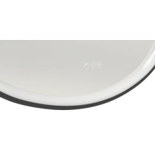 Detail zrkadla s dotykovým senzorom a funkciou vyhrievania