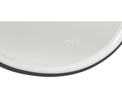 Detail zrkadla s dotykovým senzorom a funkciou vyhrievania