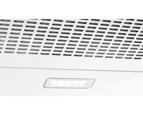 Detailný pohľad na digestor s osvetlením a vetracou mriežkou