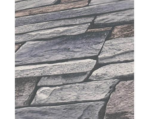 Detail tapety so vzorom kameňa.