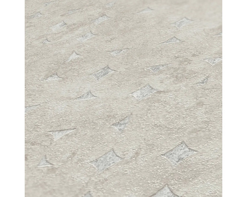 Detail štruktúrovanej tapety s geometrickými vzormi