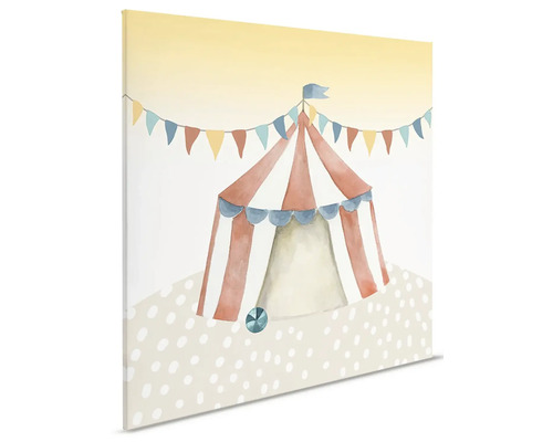 Ilustrácia cirkusového stanu na plátne