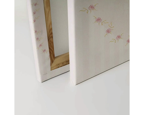 Plátno s motívom ruží na drevenom ráme