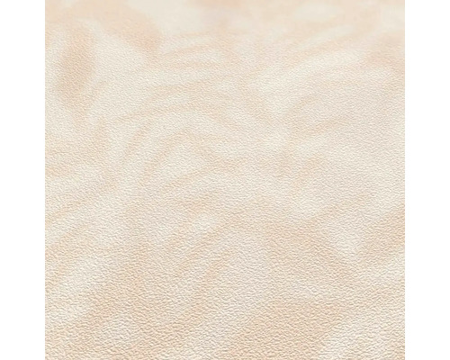 Detail béžovej štruktúrovanej tapety