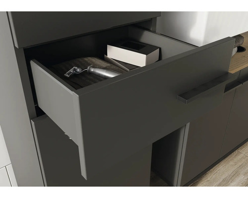 Zásuvka s holiacim strojčekom a krabicou