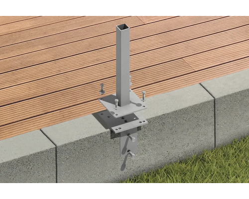 Držiak stĺpika na upevnenie drevenej terasy k betónovému podkladu