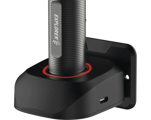 Svietidlo Explorer v nabíjacej stanici