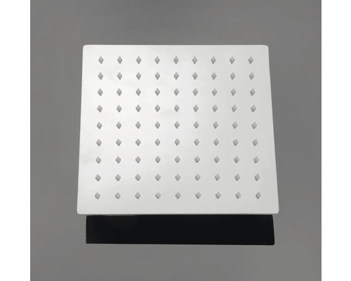 Štvorcová sprchová hlavica s niekoľkými tryskami