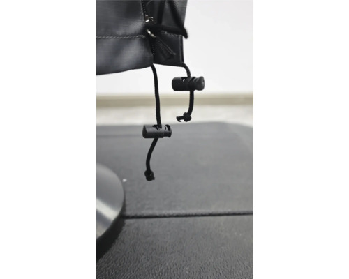 Detailný záber sťahovacej šnúry so zarážkou