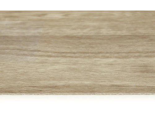 Detail laminátovej podlahy s dreveným vzhľadom