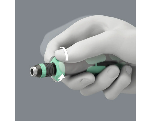 Zobrazenie ruky používajúcej skrutkovač